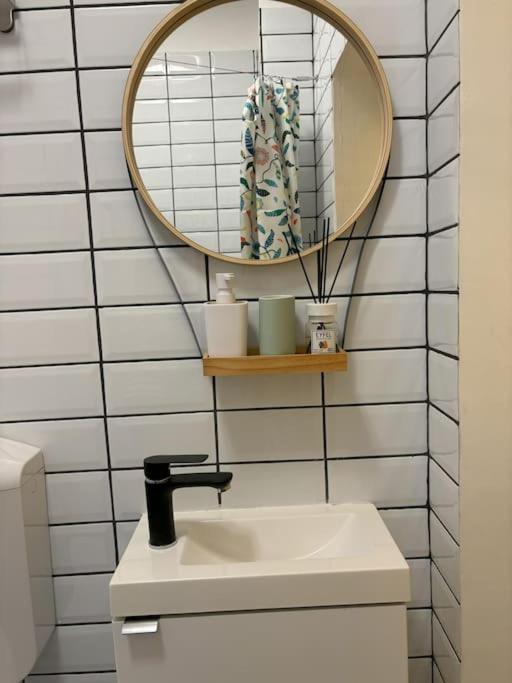 Tiny Studio Quinet Bukurešť Exteriér fotografie