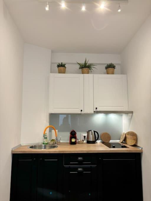 Tiny Studio Quinet Bukurešť Exteriér fotografie